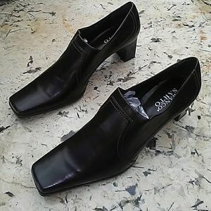 BROWN Franco Sarto like new